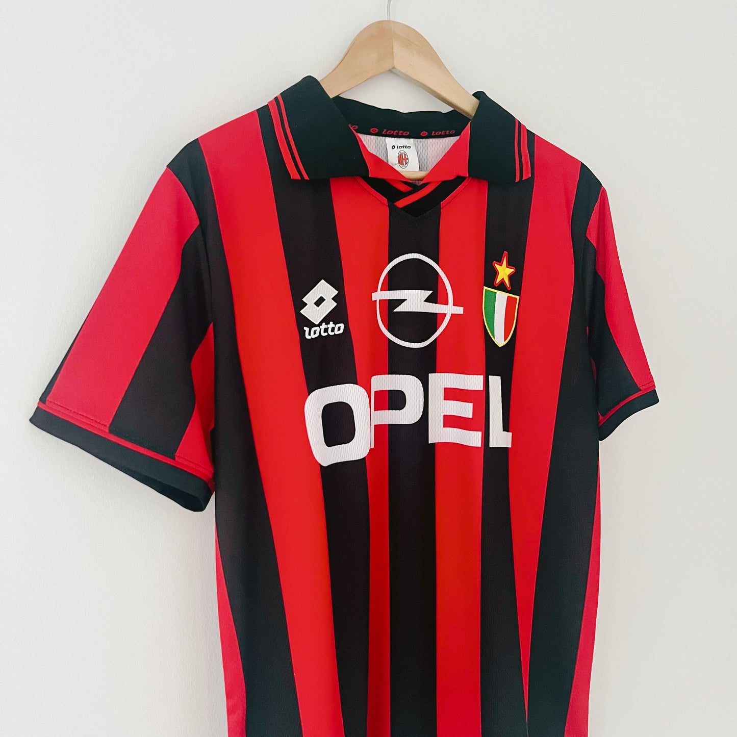 Retro AC Milan Shirt 1996-97 Home